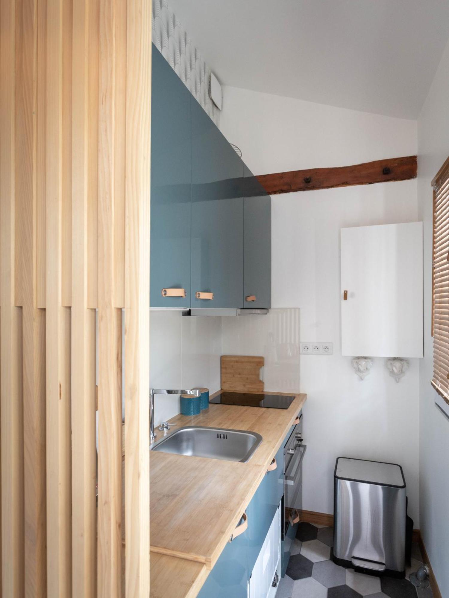 Lovely Little House With Private Garden In Paris อีวรี-ซูร์-แซ็น ภายนอก รูปภาพ